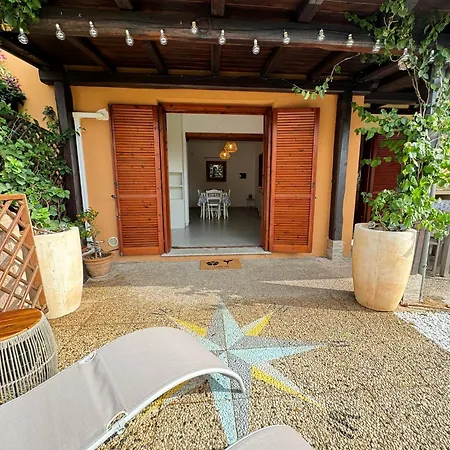 Vakantiehuis Dimora Marina - Con Giardino *